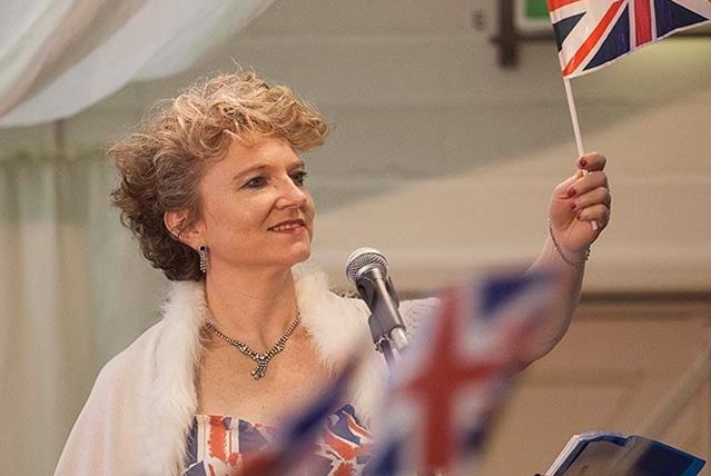 Wartime_Singer_For_Hire Swingband UK